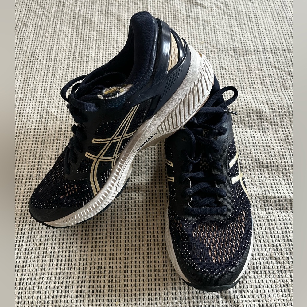 Asics Gel Kayano Women’s Size 6.5 Blue Gold